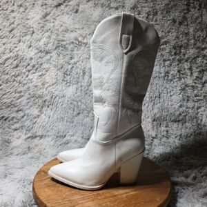 ISNOM Women Size 7.5 Knee High Embroidered Chunky Heeled Western Cowgirl Boots